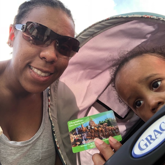 Meet your Posher, Rebekah' - Picture 2 of 3